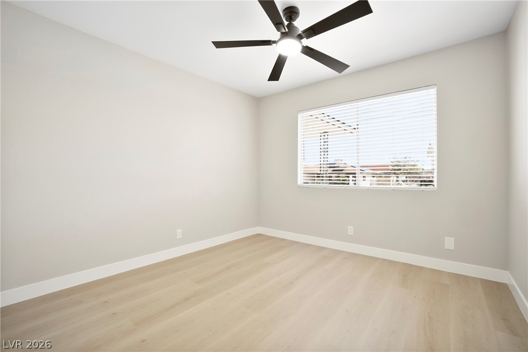 324 Lakehurst Road Las Vegas, NV 89145 - Photo 18 of 39 Gallery Image 18