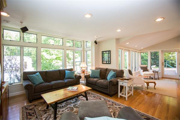 36 Woodridge Road Wayland, MA 01778 - Photo 4 of 25 Gallery Image 4