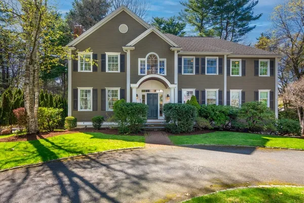 $2,100,000 | 89 Green Street, Needham, MA 02492