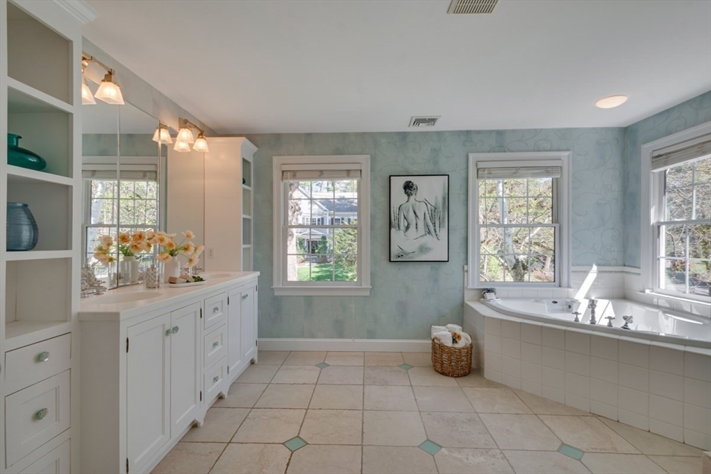 89 Green Street Needham, MA 02492 - Photo 24 of 42