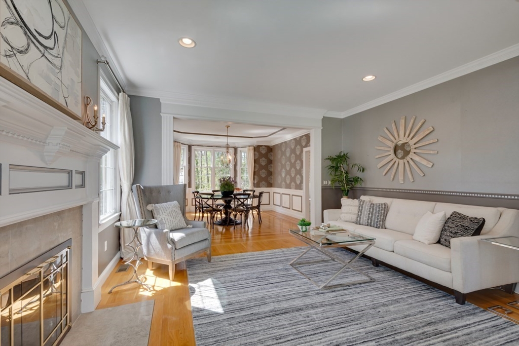 89 Green Street Needham, MA 02492 - Photo 6 of 42