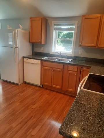 $2,600 | 466 Center Street, Unit C, Hanover, MA 02339