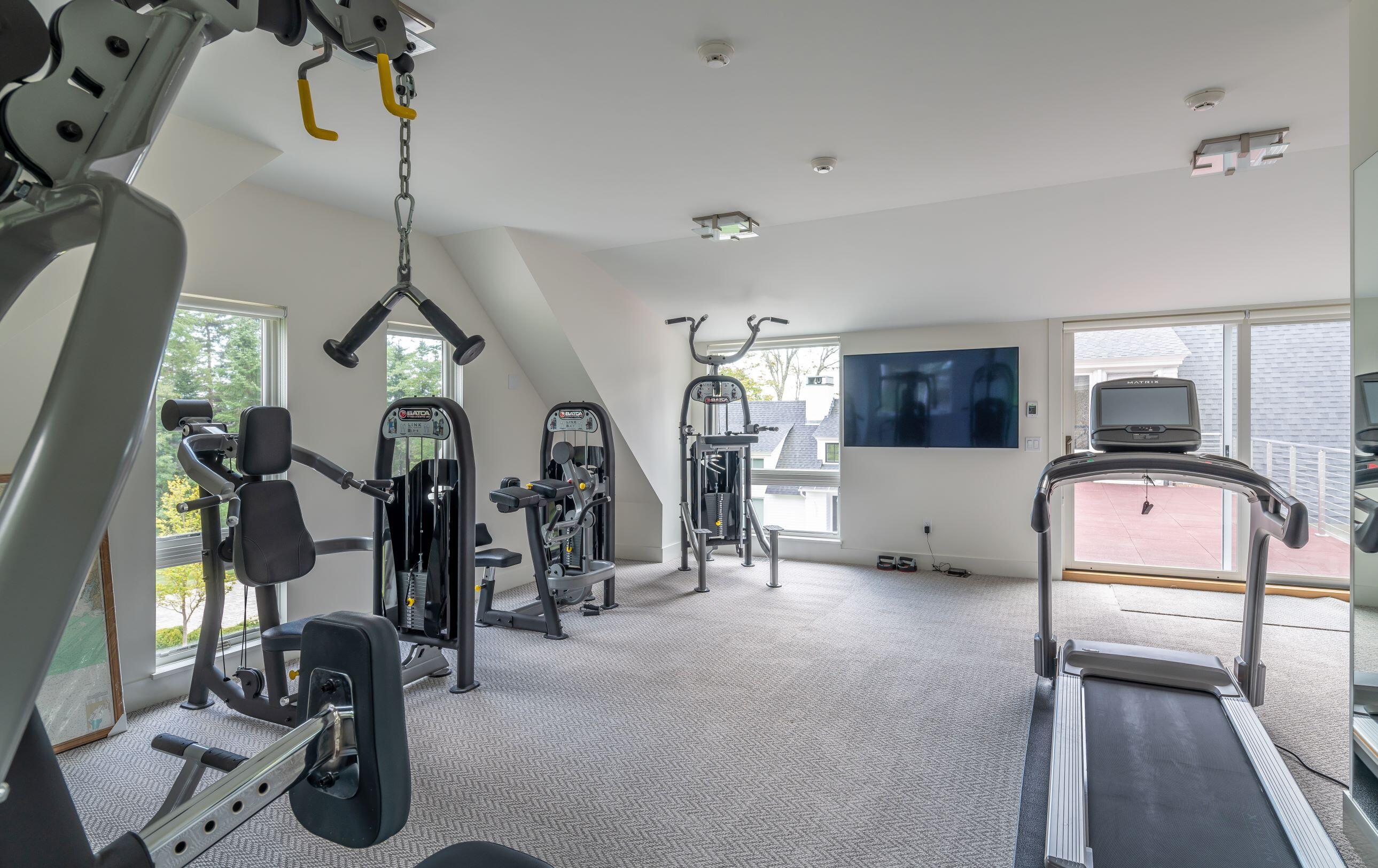 104 Spruce Point Road Yarmouth, ME 04096 - Photo 24 of 25 24. Workout Room