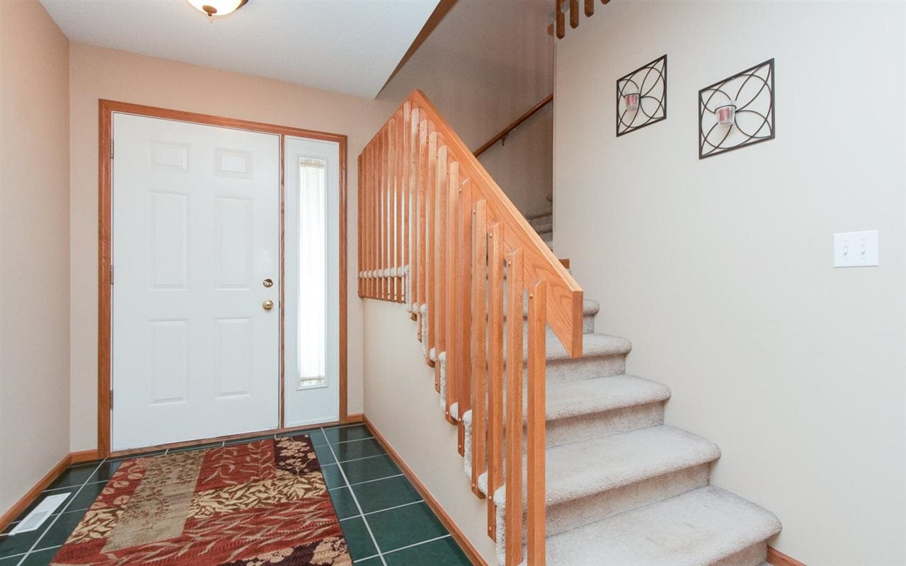 2485 Ridgeview Way Marion, IA 52302 - Photo 2 of 25 Gallery Image 2