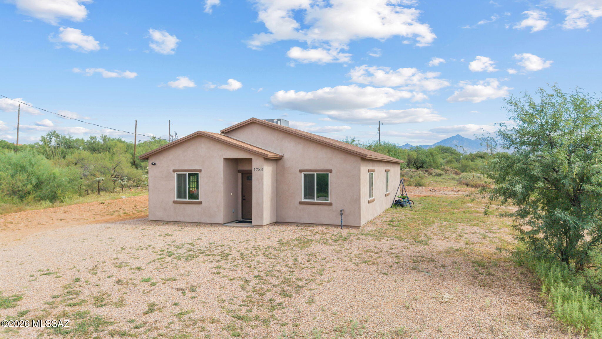 1783 Bacum Court Rio Rico, AZ 85648 - Photo 2 of 38 5-web-or-mls-1783 Bacum Corte-28