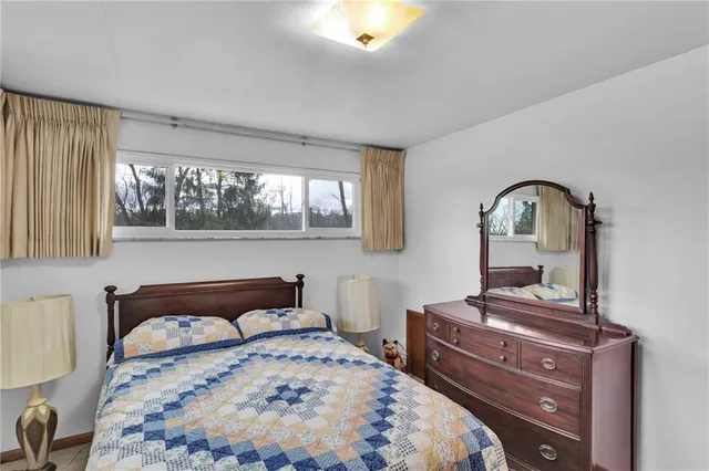 $189,900 | 13348 Dean Drive, Irwin, PA 15642