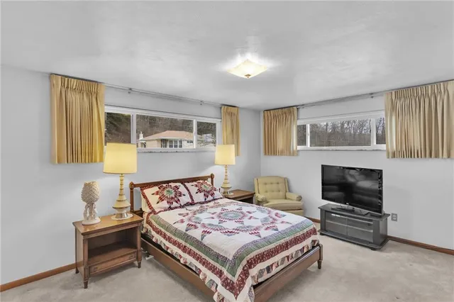 $189,900 | 13348 Dean Drive, Irwin, PA 15642