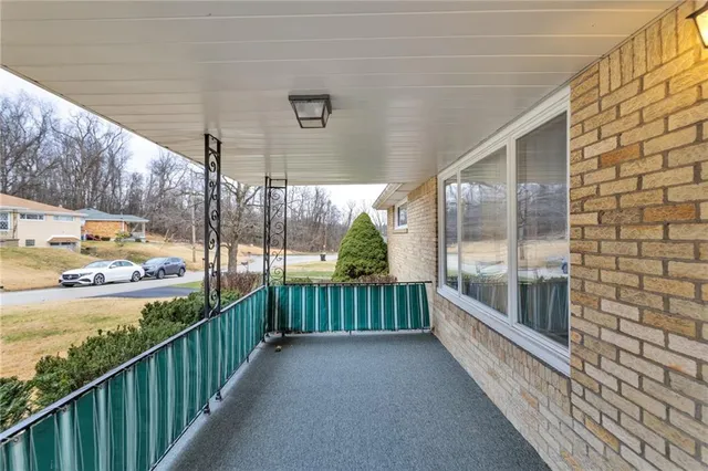 $189,900 | 13348 Dean Drive, Irwin, PA 15642