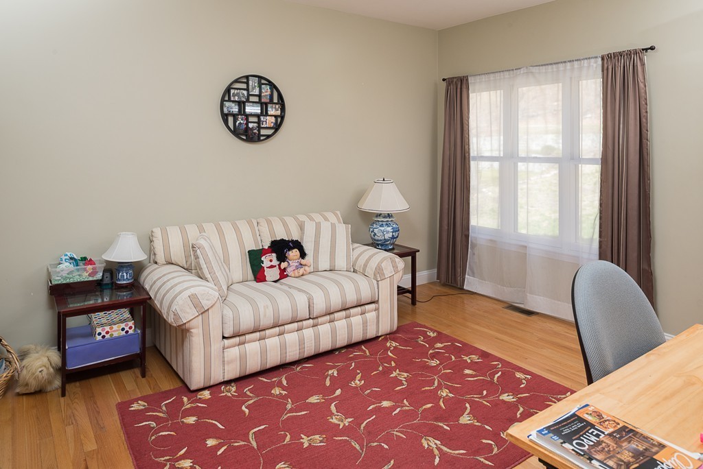 290 Hartman Road Newton, MA 02459 - Photo 15 of 30