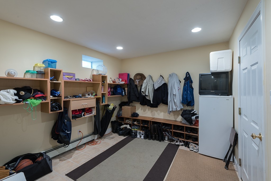 290 Hartman Road Newton, MA 02459 - Photo 27 of 30
