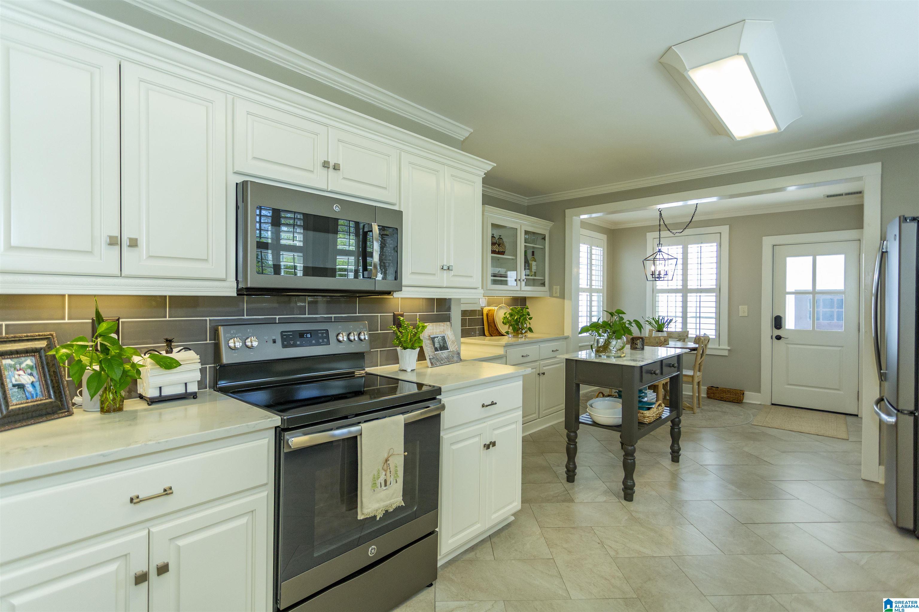 5449 Sutherland Road Mount Olive, AL 35117 - Photo 15 of 69