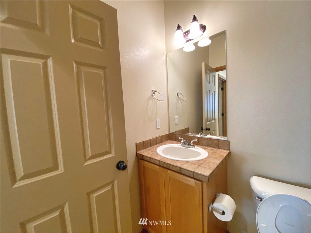 128 211th Place Southwest Bothell, WA 98021 - Photo 15 of 15