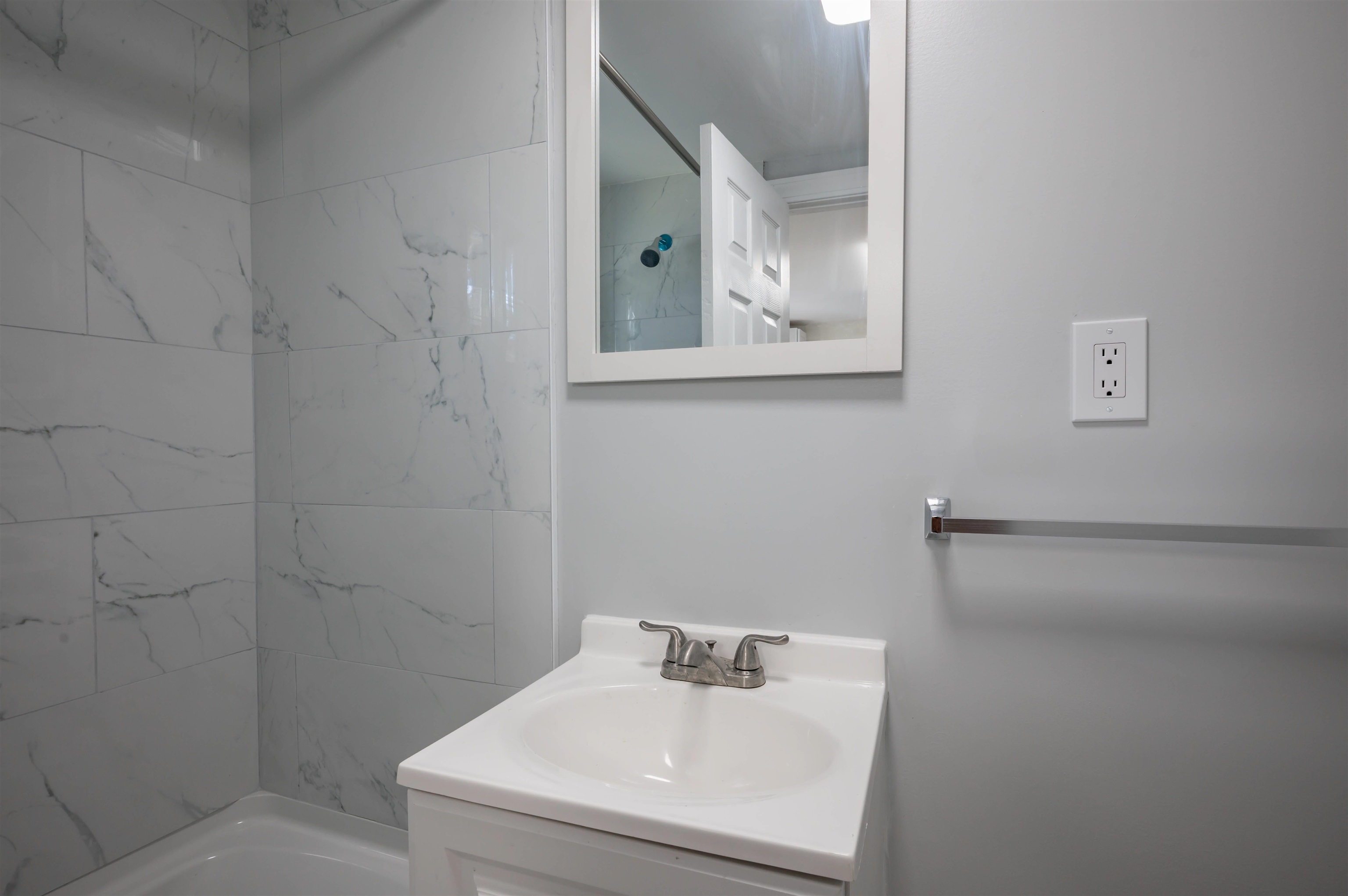 177 Chestnut Street Nashua, NH 03060 - Photo 11 of 17