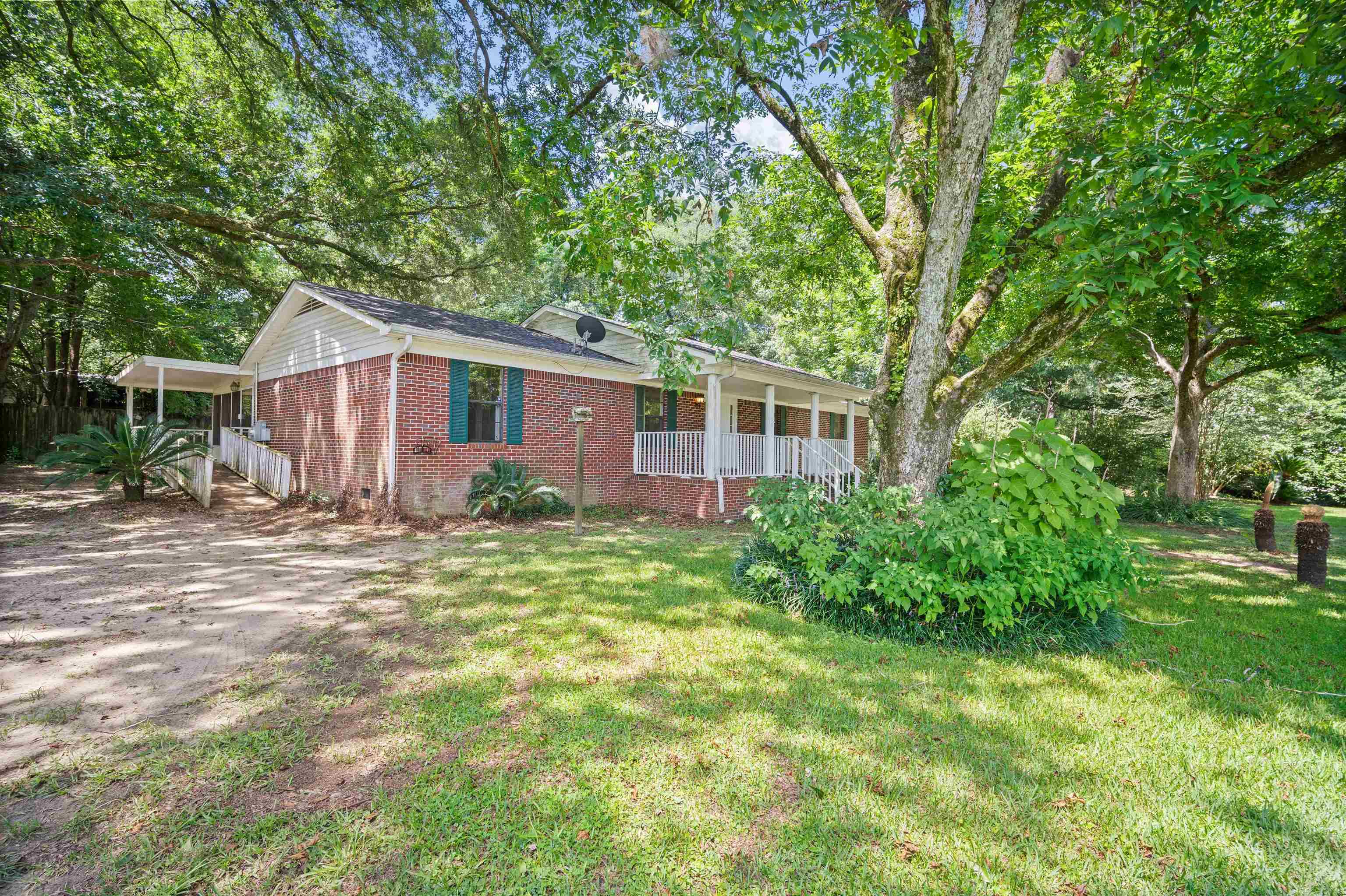 35275 Jerkins Lane Stapleton, AL 36578 - Photo 2 of 29