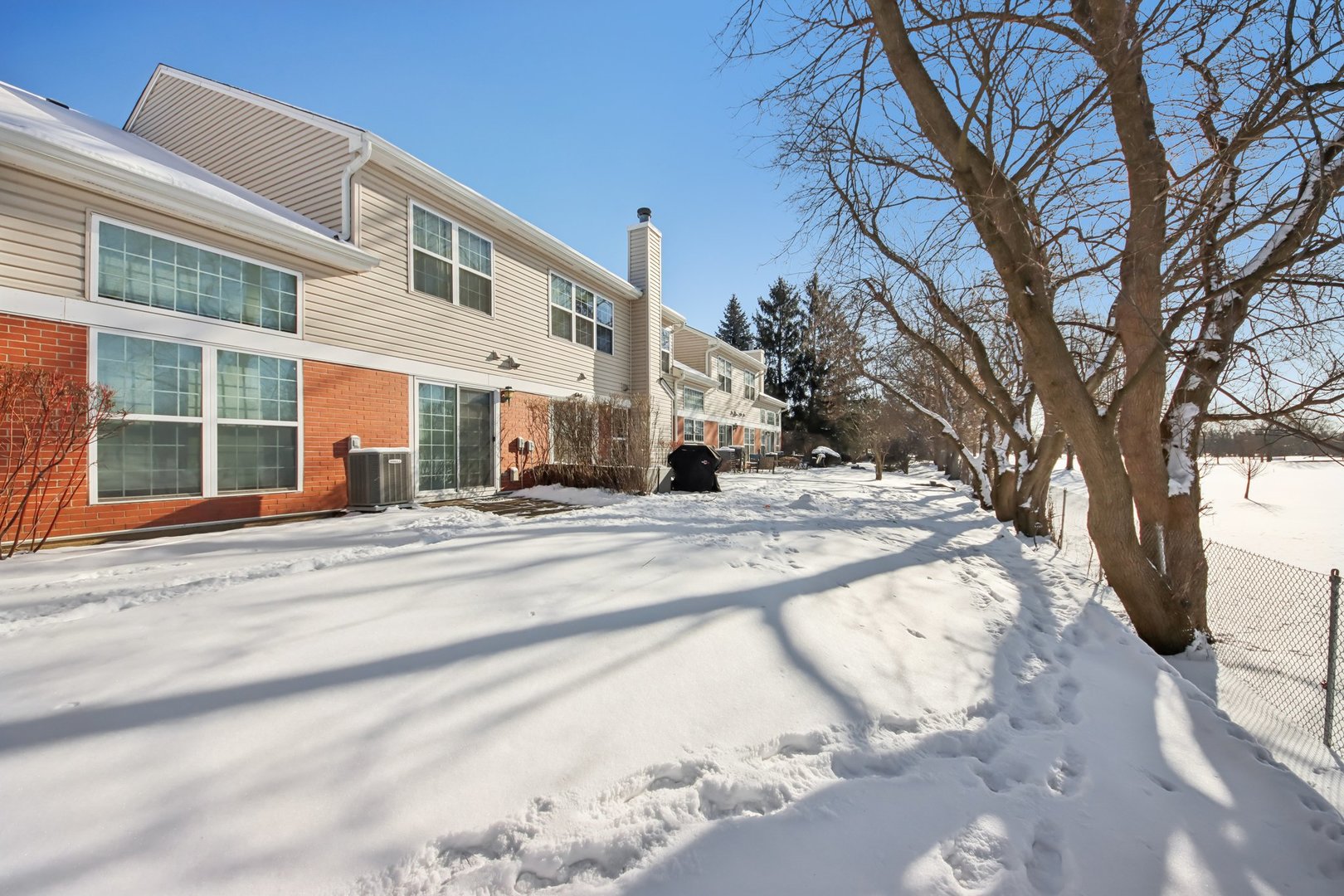 858 Old Checker Road Buffalo Grove, IL 60089 - Photo 26 of 28