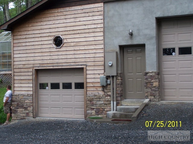 1177 Rush Branch Road Sugar Grove, NC 28679 - Photo 7 of 15 Gallery Image 7