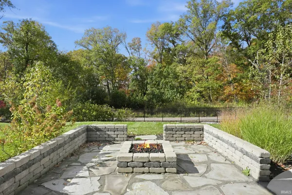 $769,900 | 14379 Whisper Rock Boulevard, Fort Wayne, IN 46845