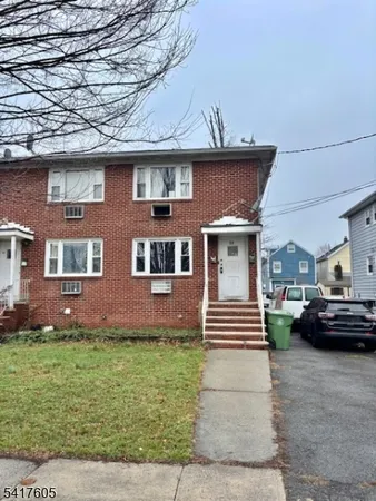 $1,775 | 31 East 20th Street, Linden, NJ 07036