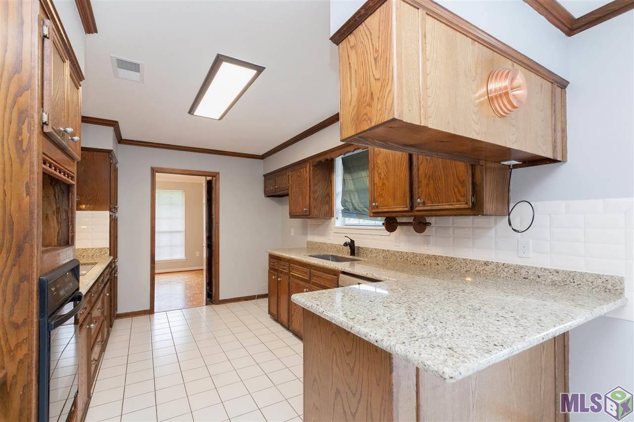 12325 Cardeza Avenue Baton Rouge, LA 70816 - Photo 15 of 38 Gallery Image 15