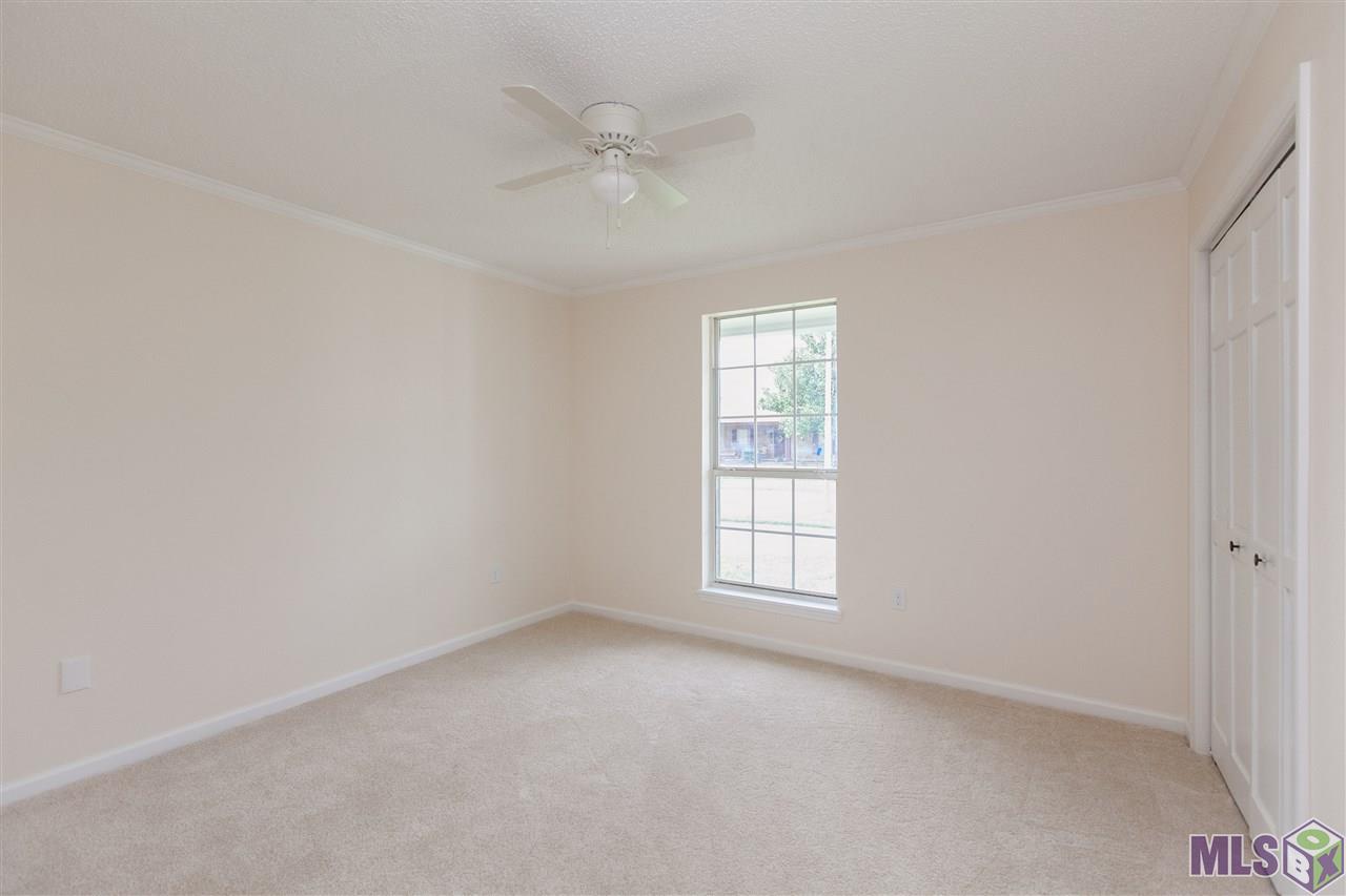 12325 Cardeza Avenue Baton Rouge, LA 70816 - Photo 24 of 38 Gallery Image 24