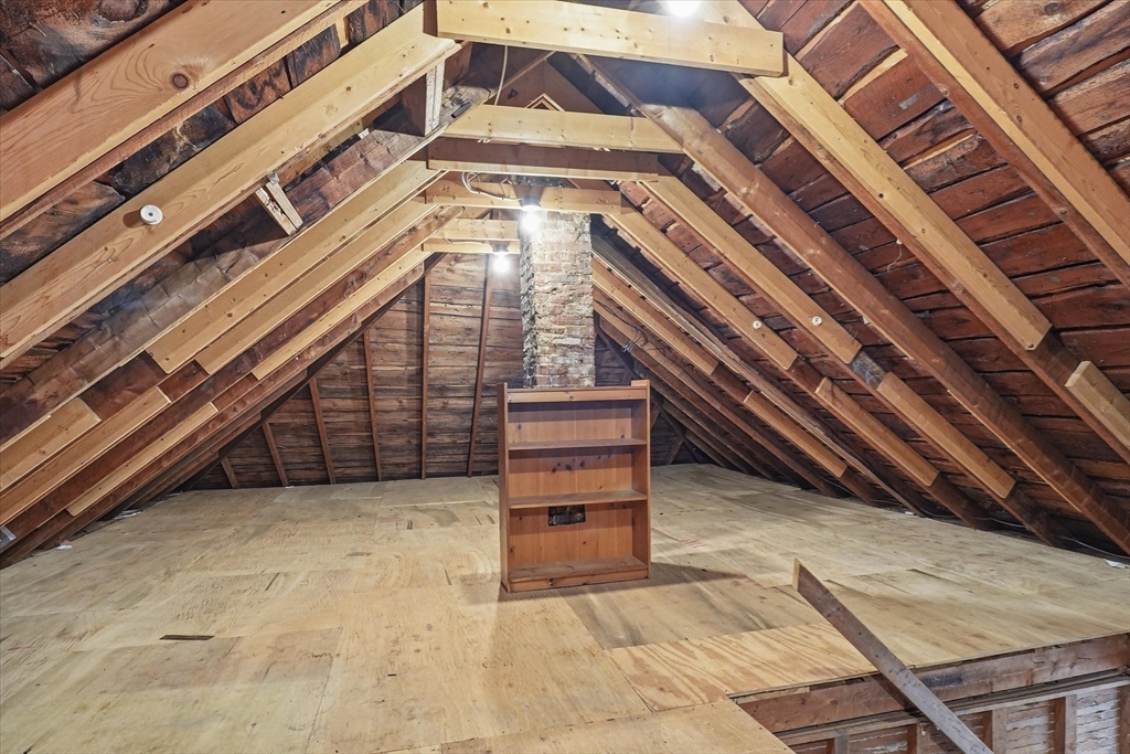 27 Haverhill Road, Unit B Amesbury, MA 01913 - Photo 26 of 36