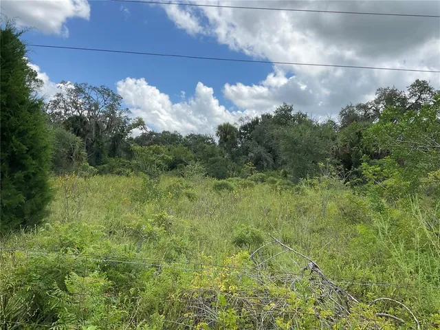 $295,500 | 1715 Northeast 308th Street, Okeechobee, FL 34972