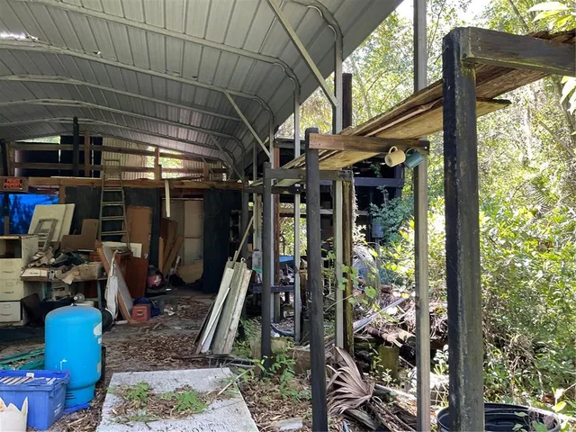 a view of outdoor space