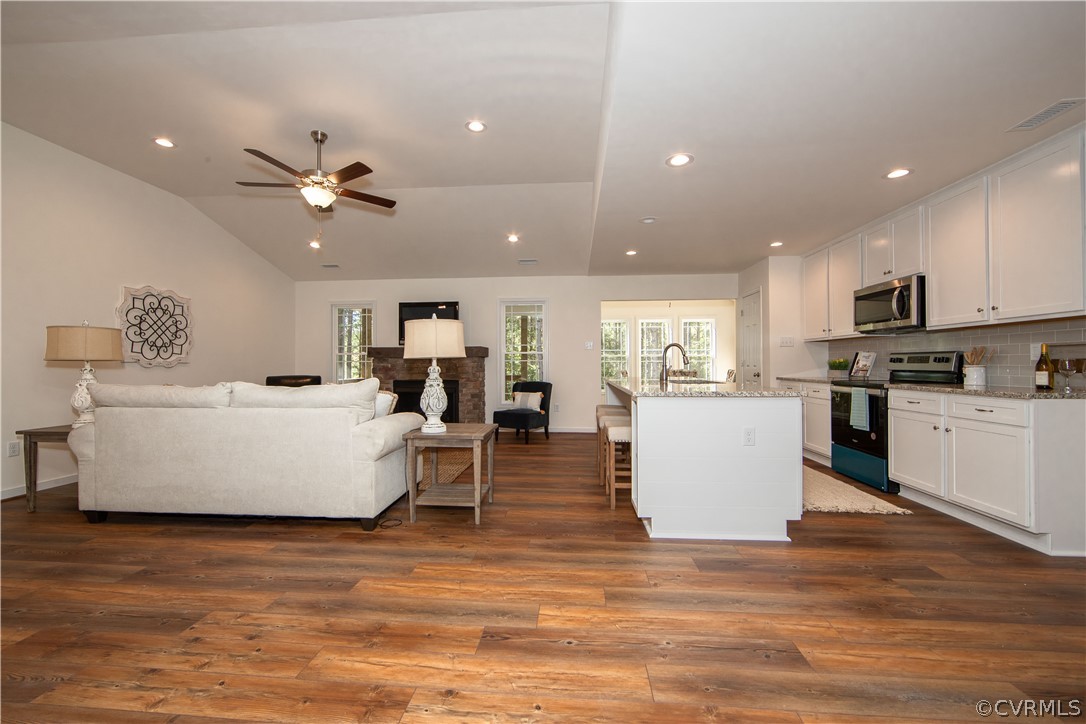 6364 Piper Ridge Drive Powhatan, VA 23139 - Photo 20 of 36 Gallery Image 20