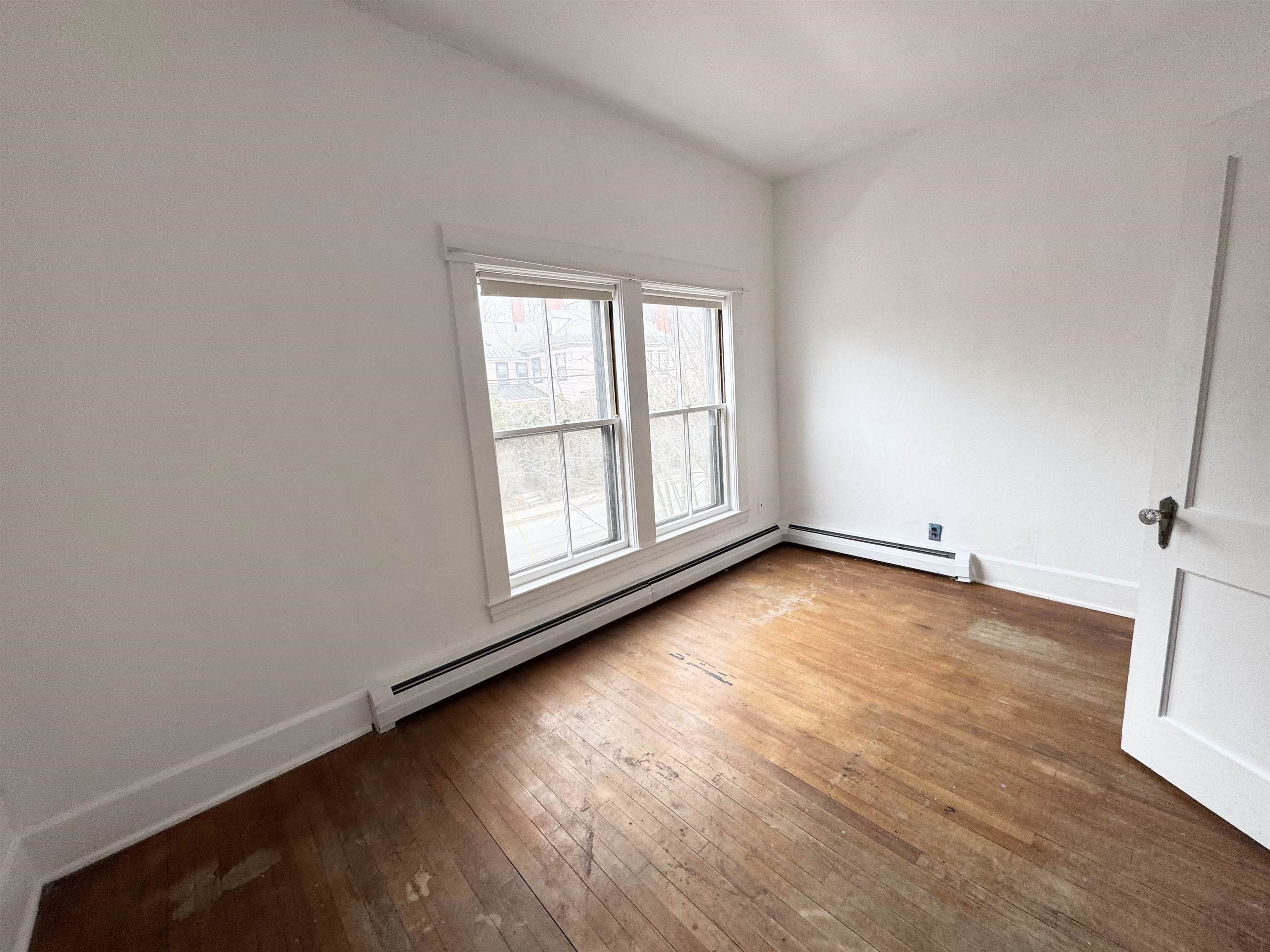 4 Hapgood Street Rockingham, VT 05101 - Photo 18 of 32