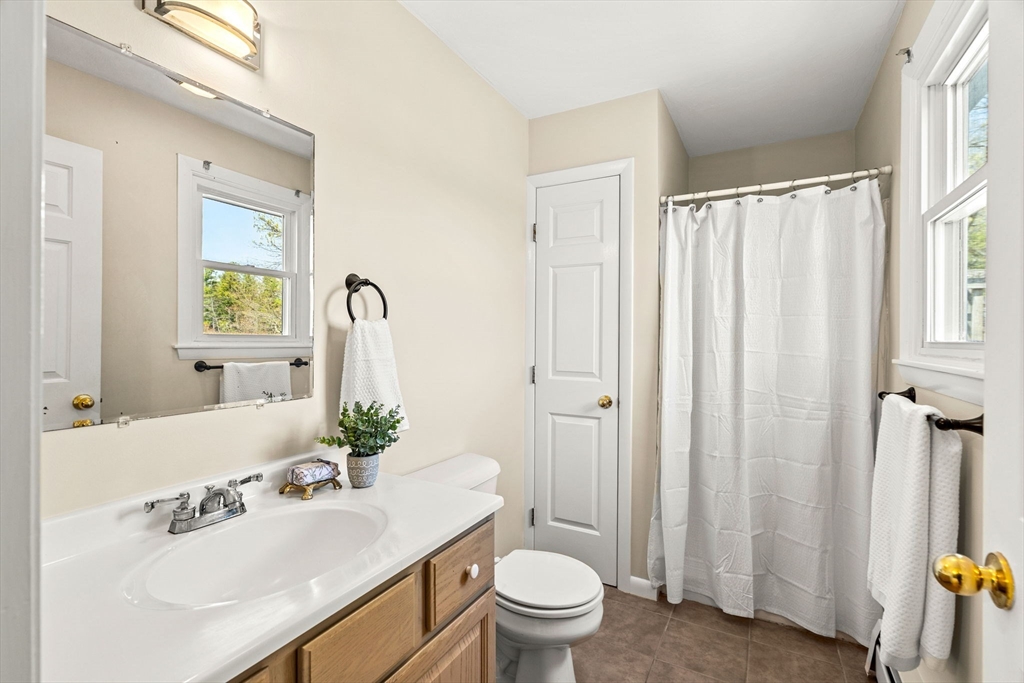 126 Sandy Pond Road Ayer, MA 01432 - Photo 14 of 26