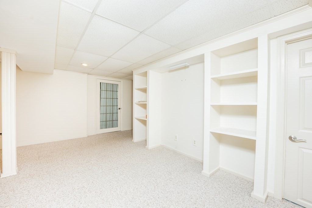 6 Dogwood Road, Unit 6 Bourne, MA 02532 - Photo 25 of 34