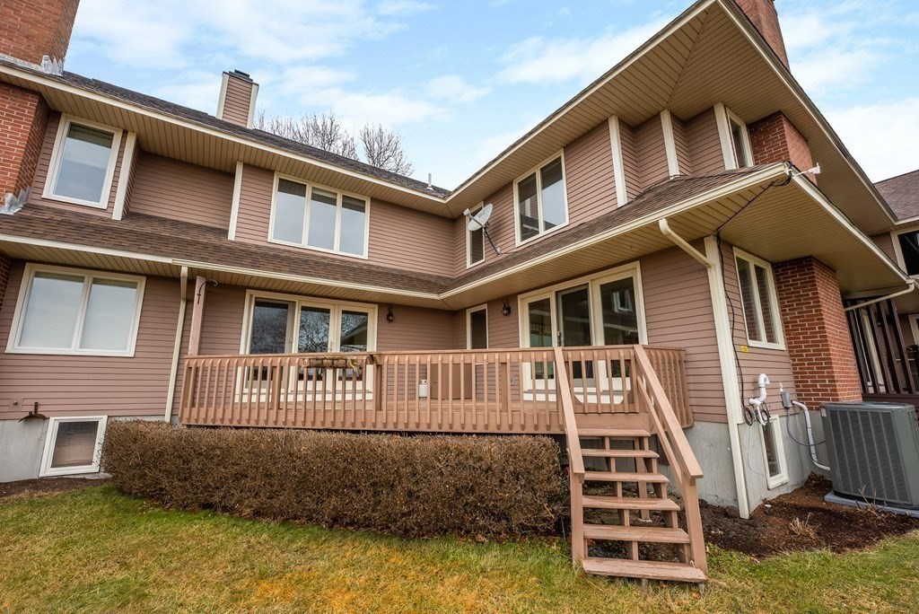 6 Dogwood Road, Unit 6 Bourne, MA 02532 - Photo 31 of 34