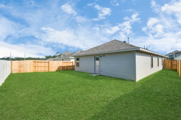 $1,800 | 18602 Cepagatti Drive, New Caney, TX 77357