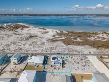 $1,059,000 | 7569 White Sands Boulevard, Navarre, FL 32566