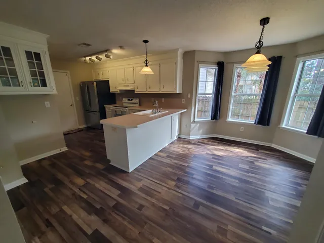 $515,000 | 381 Arlington Drive, Charleston, SC 29414