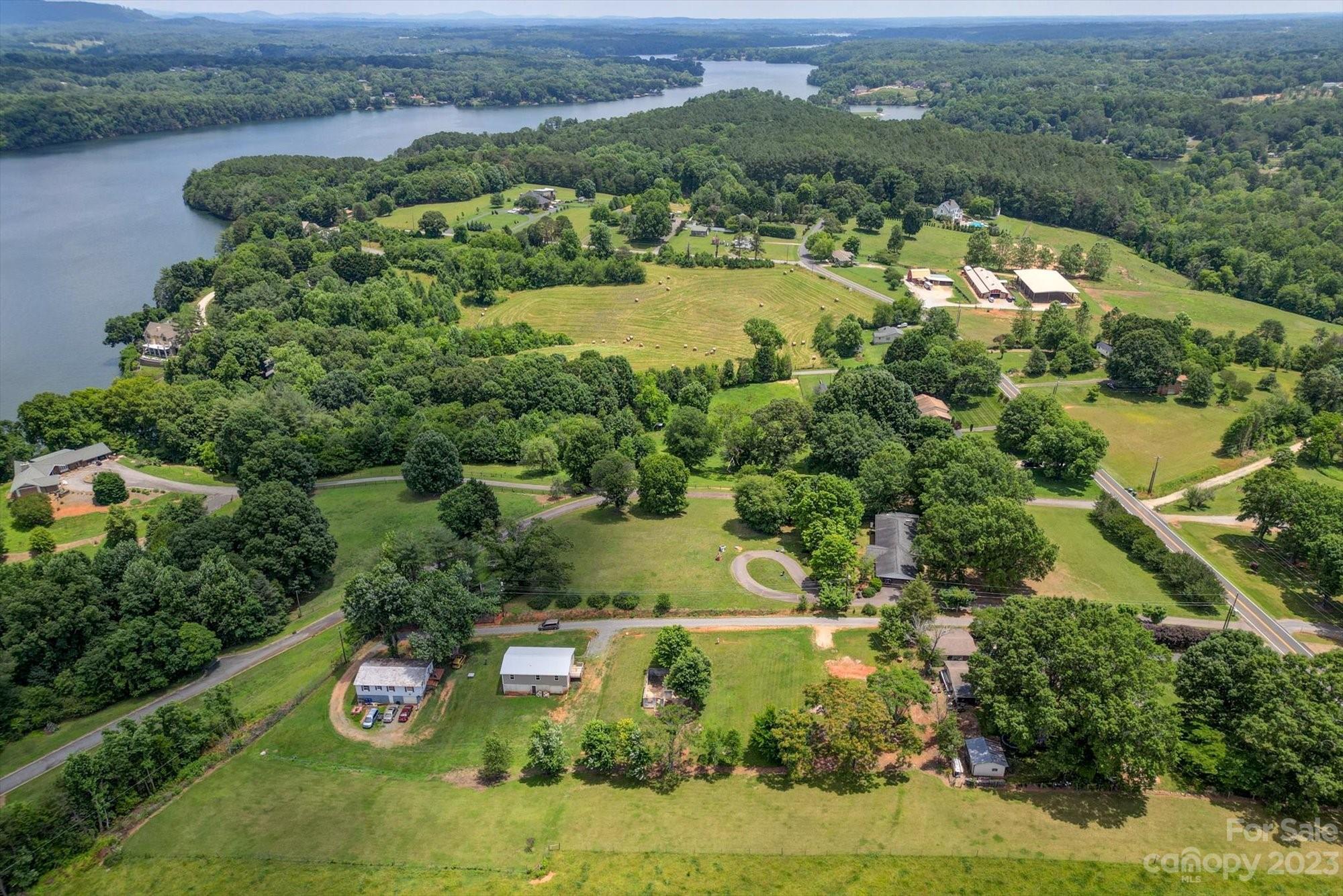 4643 16th St Dr Northeast  