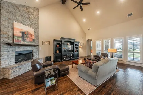 $942,500 | 1215 Galway Drive, Lucas, TX 75002
