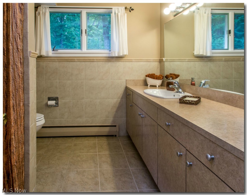 6960 Gates Road Gates Mills, OH 44040 - Photo 14 of 25 Gallery Image 14