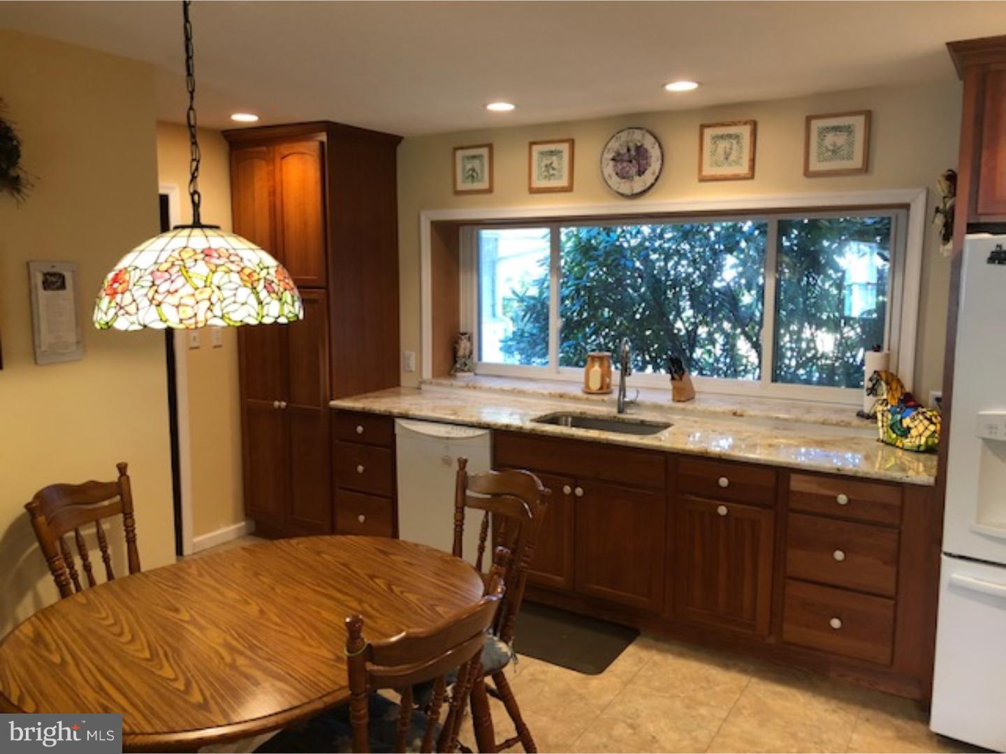 52 Shadywood Road Levittown, PA 19056 - Photo 2 of 22 Kitchen