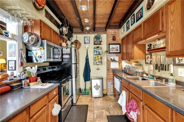 $3,270,000 | 917-925 Washington Avenue, New Orleans, LA 70130