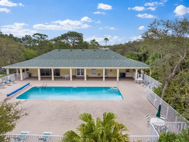 $389,000 | 595 Willow Court, Sebastian, FL 32958