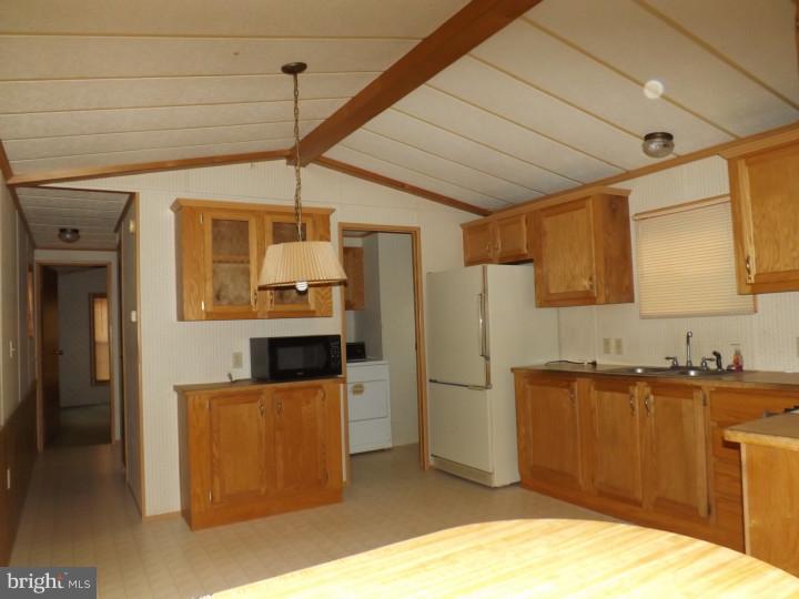 715 Cafferty Road Ottsville, PA 18942 - Photo 3 of 6 Gallery Image 3