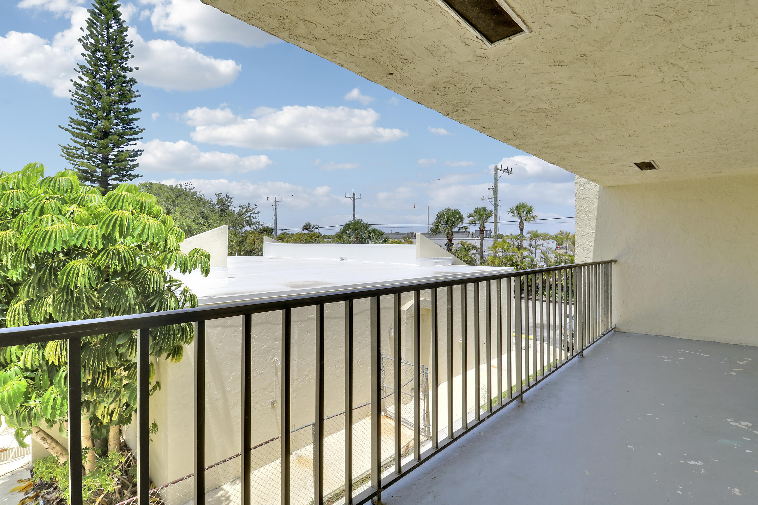 150 Pineview Road, Unit G8 Jupiter, FL 33469 - Photo 27 of 45 House2-7