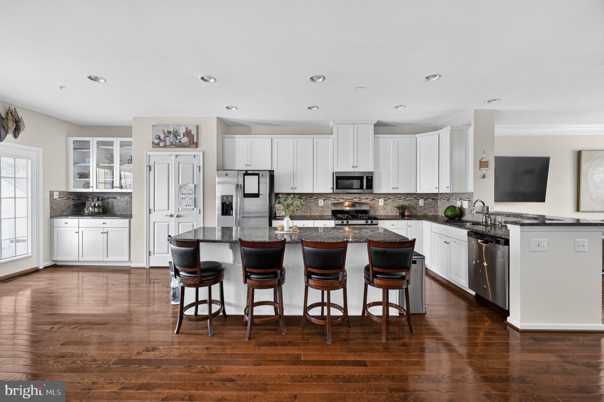 6357 Walcott Lane Frederick, MD 21703 - Photo 10 of 35 Modern kitchen with elegant finishes.