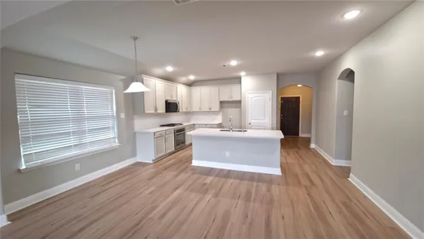 $2,700 | 2071 Avondown Road, Forney, TX 75126