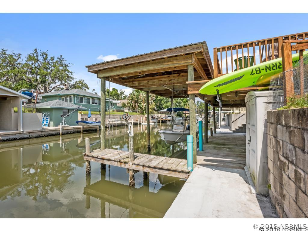 141 Flamingo Road Edgewater, FL 32141 - Photo 3 of 32 Gallery Image 3