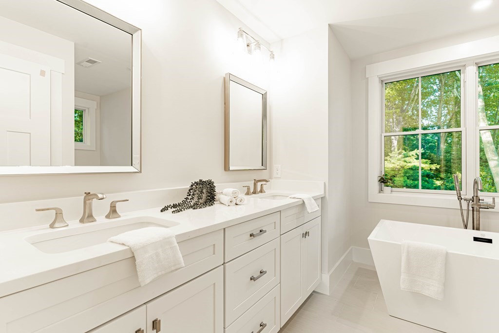 38 Curtis Road Natick, MA 01760 - Photo 12 of 21 Gallery Image 12