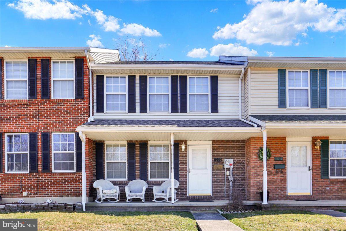 1009 Jefferson Drive Middletown, PA 17057 - Photo 3 of 35 Front
