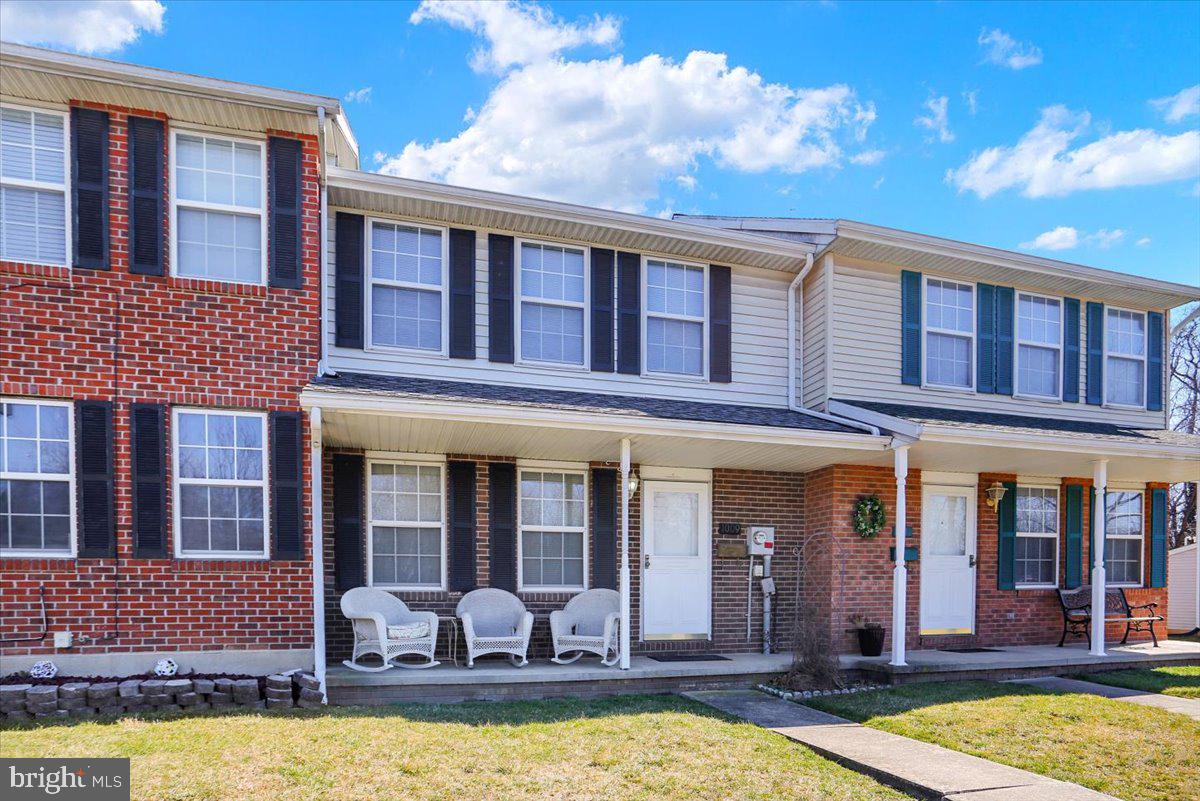 1009 Jefferson Drive Middletown, PA 17057 - Photo 4 of 35 Front
