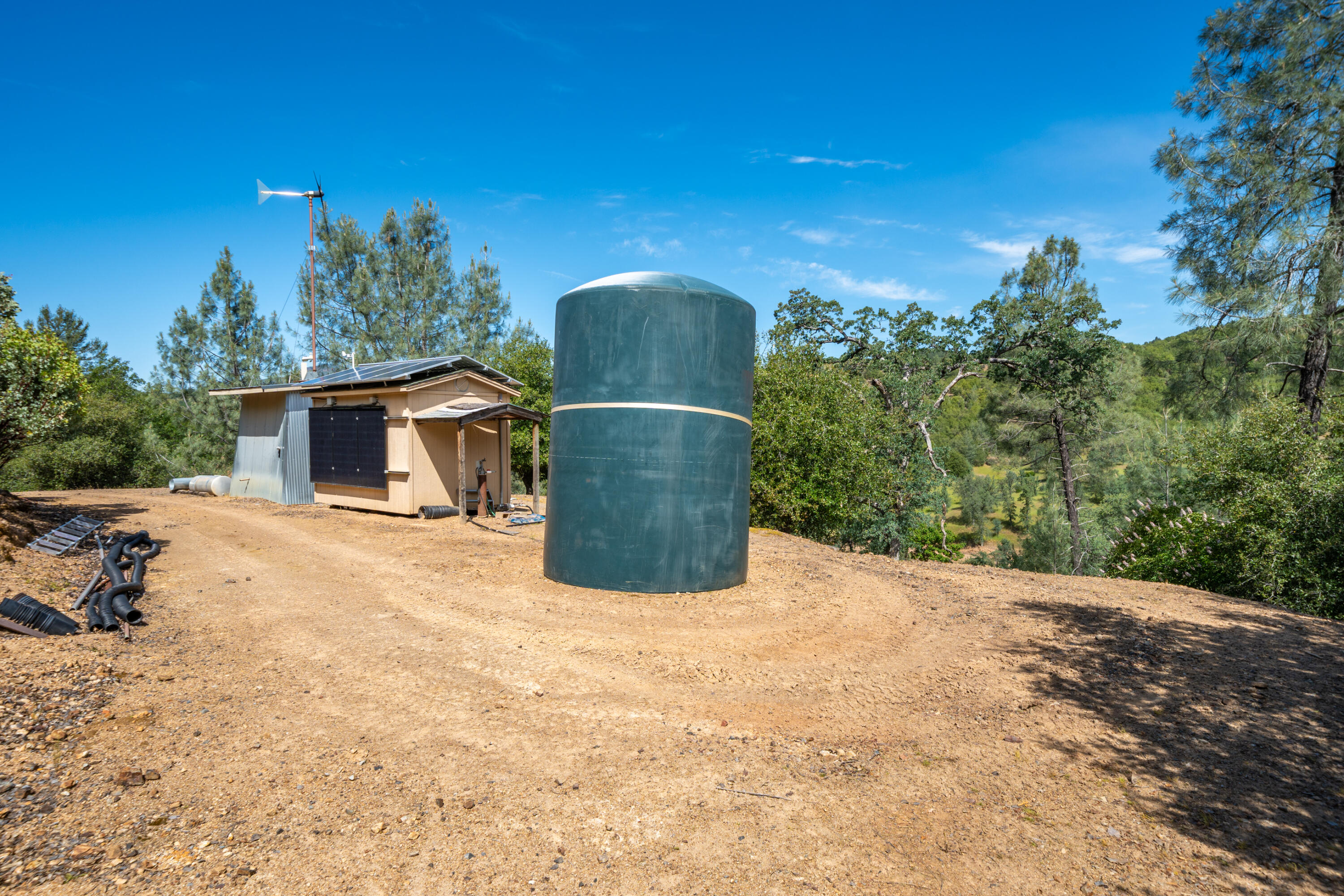 14493 Aloha Road Bella Vista, CA 96008 - Photo 51 of 117 14493 Aloha Rd-62
